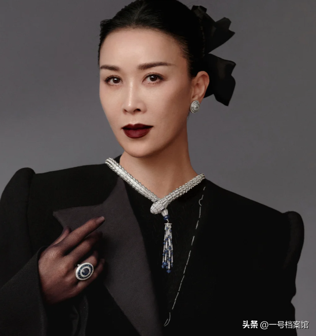 善恶到头终有报！如今58岁的那英，终于为自己的“狂妄”付出代价