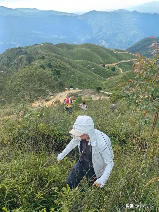 永定奥杳梯田穿越九十九岽徒步