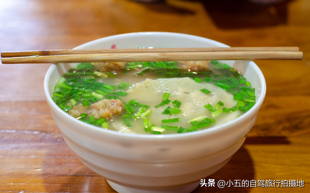 洛阳3天人均500！夜游石窟+狂炫水席攻略，本地人都在抄作业！