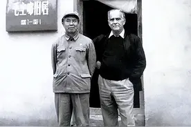 1936年斯诺为毛主席拍下了一张经典照片，主席：很不错图片