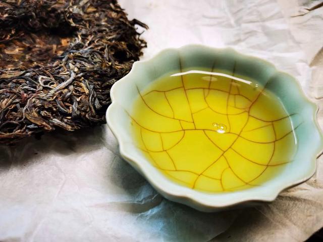 一饼普洱茶的漫长旅程：从云南深山到消费者手中竟需这么多手！
