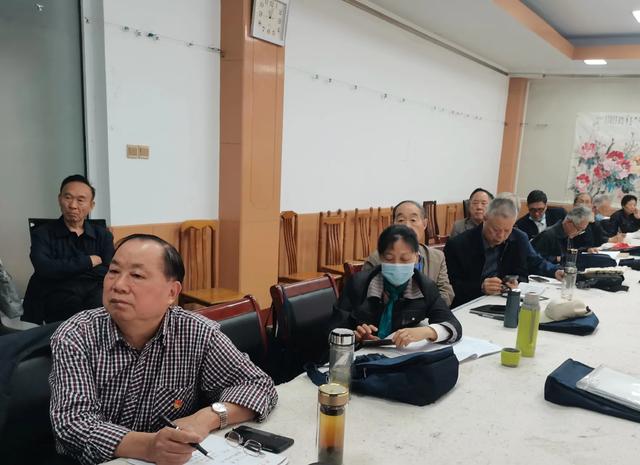 格律诗词学研创 艺术休养上水平