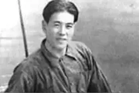 卧底、间谍、国共两边通吃！这位开国功臣的一生有多传奇！图片