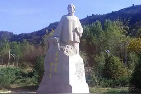 她先后送丈夫和6个儿子上抗日战场，全部壮烈牺牲，真·英雄母亲图片