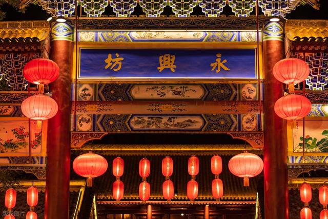 别再乱冲西安！这3个网红地坑哭人，老陕只去巷子里找味