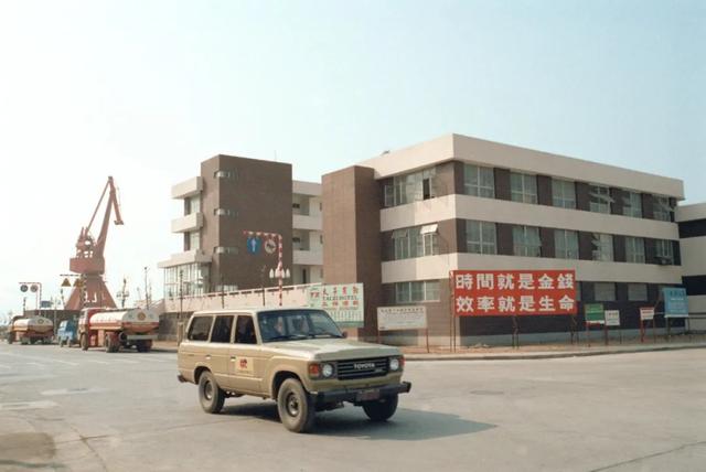 一座互联网之城的生成——深圳经济特区如何用45年创造数字奇迹