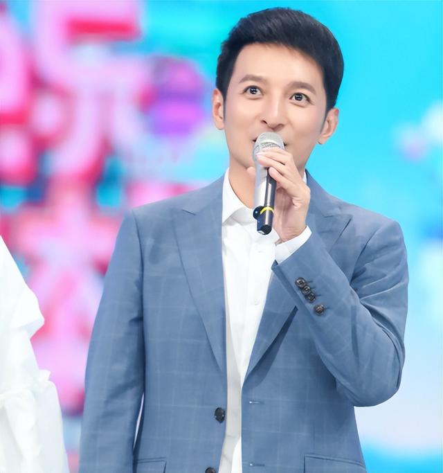 从主持人到"精神病"，49岁无妻无子的李维嘉，给不婚人士提了个醒