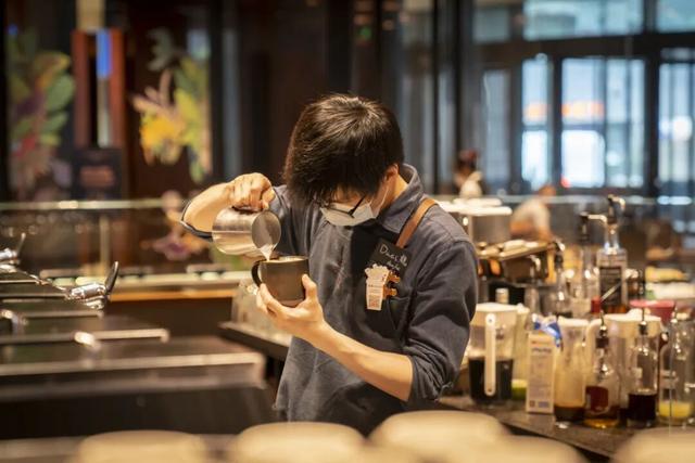 为什么我们都特别讨厌主理人