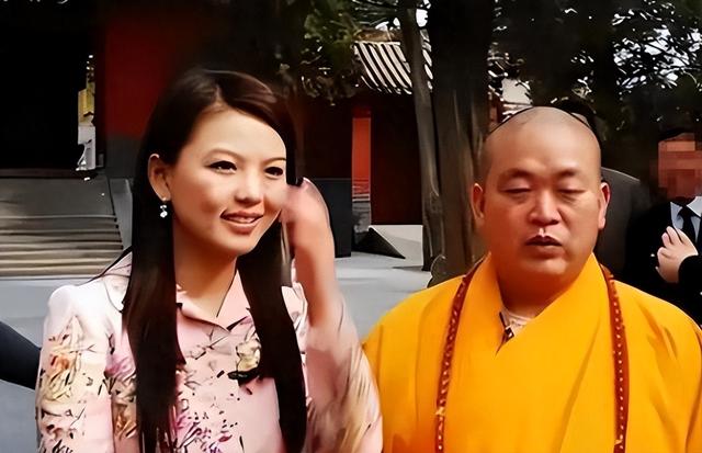 李湘不忍了！公开回应与释永信的真实关系，亲吻照的真相终于大白