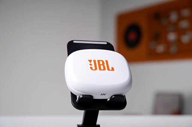 个性化运动装备 全天候佩戴体验 JBL ENDURANCE ZONE悦动圈耳机评测