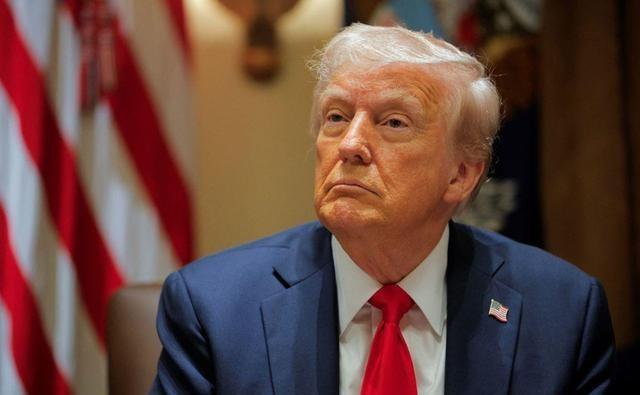 马克龙受了奇耻大辱，转头对中国提出两个请求，特朗普紧急摊牌