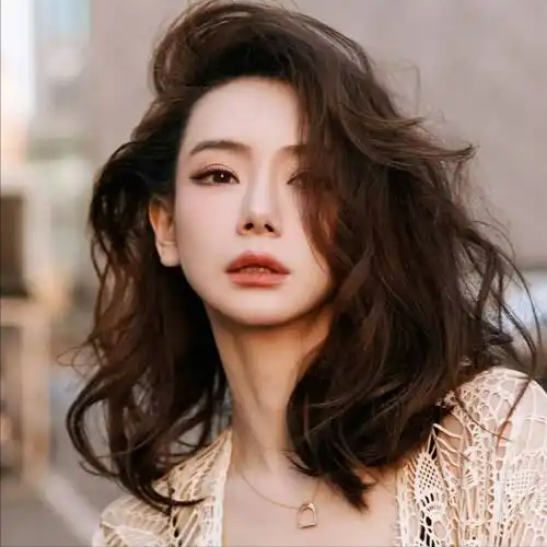 陪睡陪玩只是冰山一角，明星曝出的圈中内幕，一个比一个荒唐！