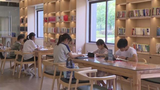 韶关这座厂房成热门打卡地！吃喝玩乐都有~