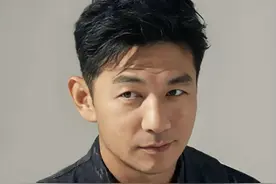 《士兵突击》19年，“拓永刚”离逝后女儿出道，袁朗戏外娶日籍妻图片