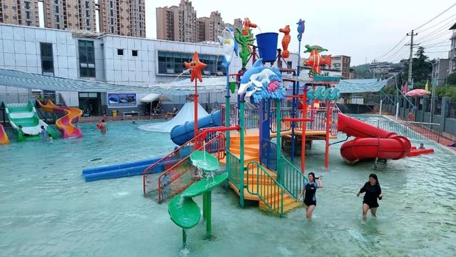 35℃+ 热浪来袭！旺苍四大玩水胜地 一键切换清凉模式​