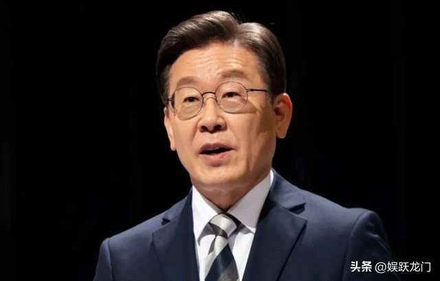 中韩已谈妥，李在明通知全球	，高市终于改口，不再奢求与中方见面