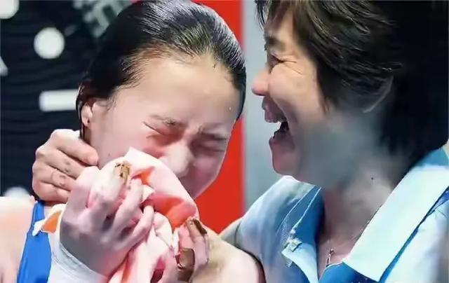 陈芋汐遭网暴！央媒点名揭处境，全红婵早说她很棒！