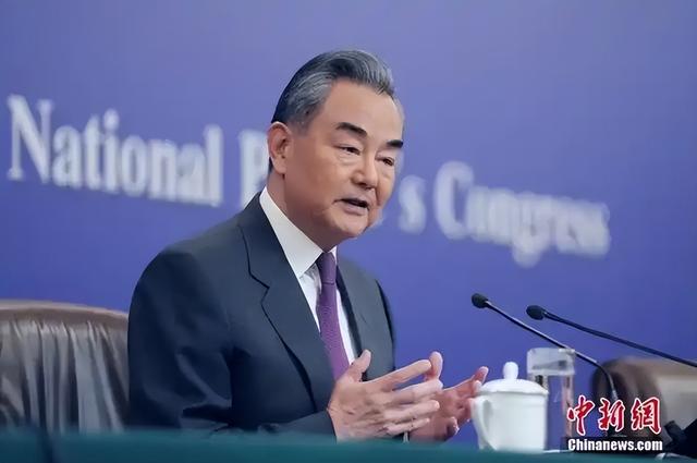 怕被中国抛弃？波兰25日放行中欧班列！但已经晚了！欧洲多国倒戈