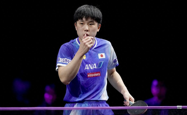 脱衣挑衅、扔砸毛巾、不满王皓，这一次谁也救不了狂妄的张本智和