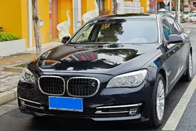 小伙花20万买辆2010款宝马760Li，又花2万翻新，朋友直呼宛如新车图片