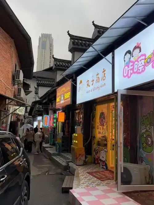 避开人从众!长沙7条神级小巷漫游指南,本地人私藏的市井与文艺