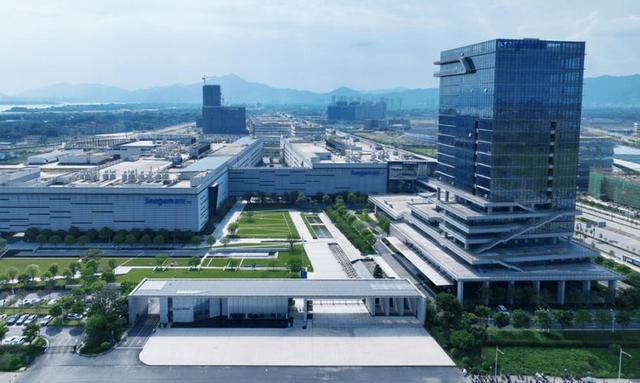 市值128亿豪掷18亿！奥士康赌上转型，净利润下滑硬闯高端PCB战场
