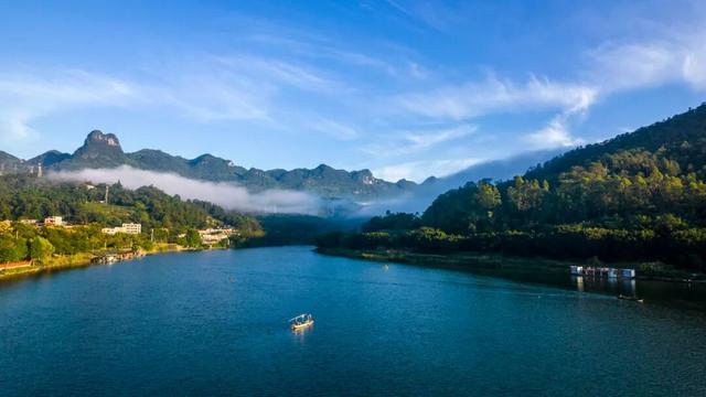 多彩阳山·每日一景｜连江清晨