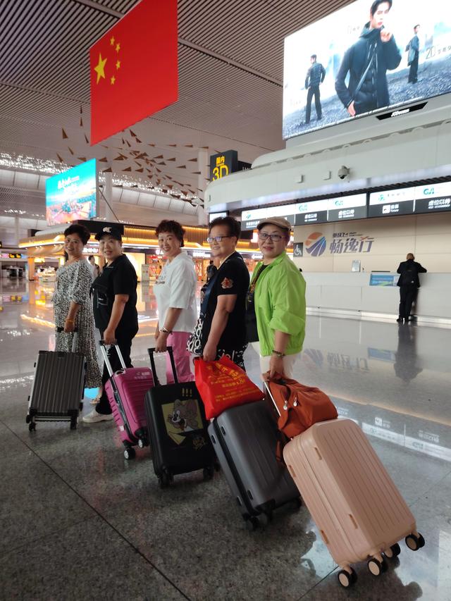 2026年放假通知刚出，春节游咨询量暴涨200%