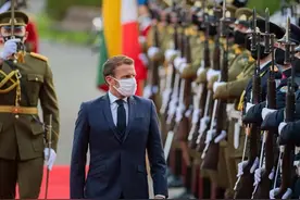 放话要单挑俄罗斯，马克龙真不是在开玩笑：上千精锐法军即将出征图片