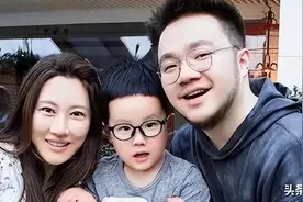 北京美女王博谷：嫁小7岁演员巴图，婚后生两子，风光背后有心酸图片