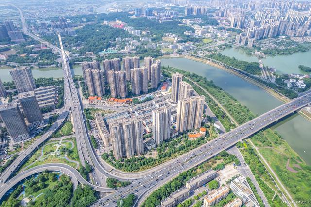 终于免签！是超欢迎中国人的国家，海水比三亚干净，海景比厦门美