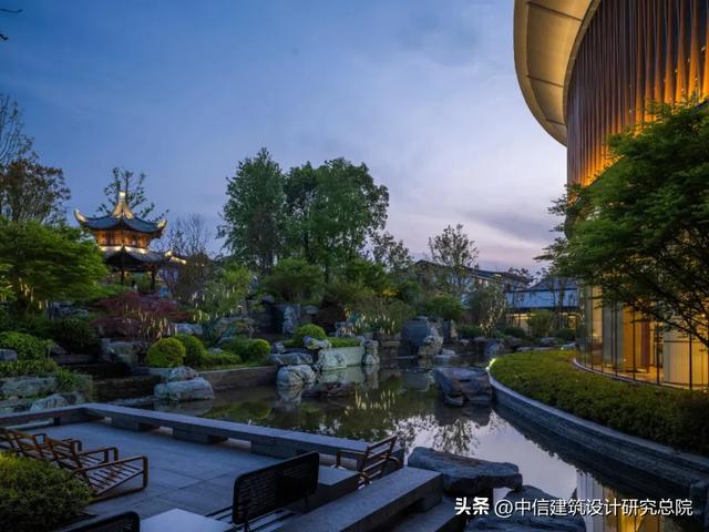 在抚州，邂逅一座藏于城市的山水园林酒店