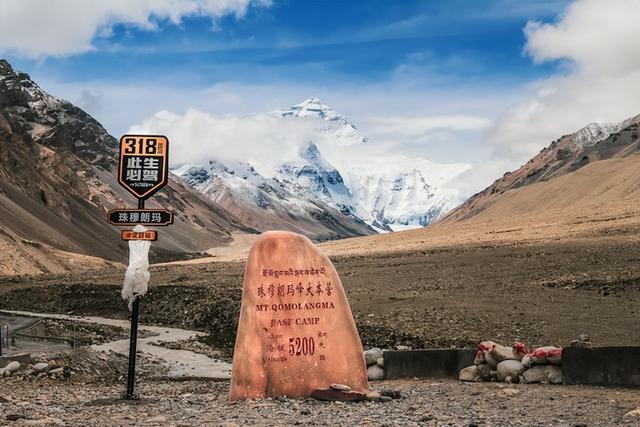 喜马拉雅山谷15人困3天！直升机求援被拒，救援队距营地1.8公里