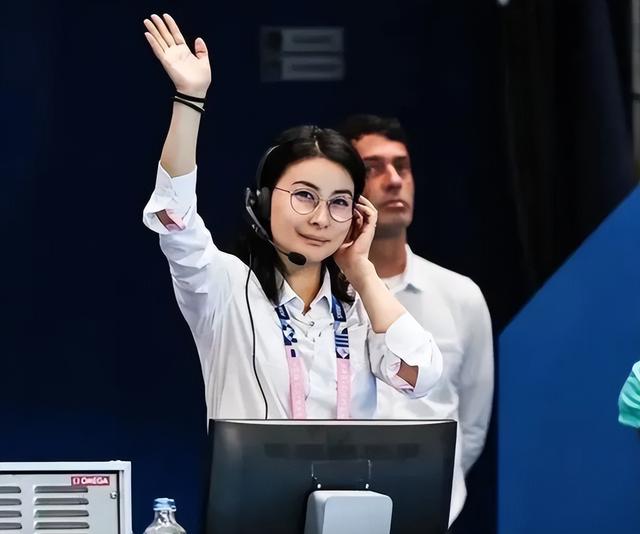 不到72小时，央媒4次点名孙杨，潘展乐的话，终于有人信了