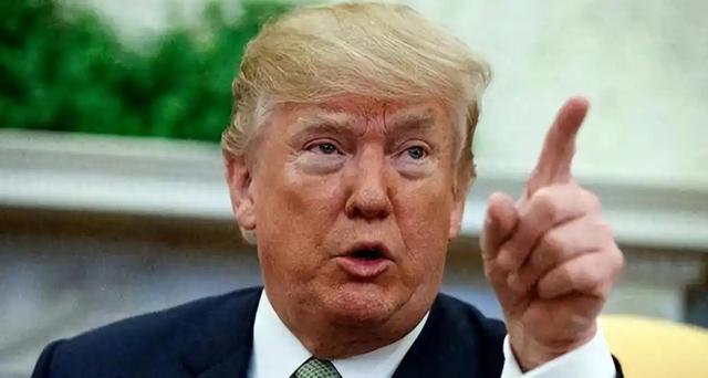 特朗普向全球发出通牒：180天内必须对中国动手，不配合就加税