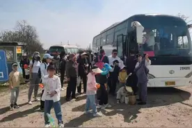武汉开通首条定制公交+文旅一站式专线图片