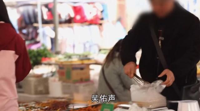 广西厂妹为男友生4孩，十几年后领证时才知：男友有个失踪的妻子