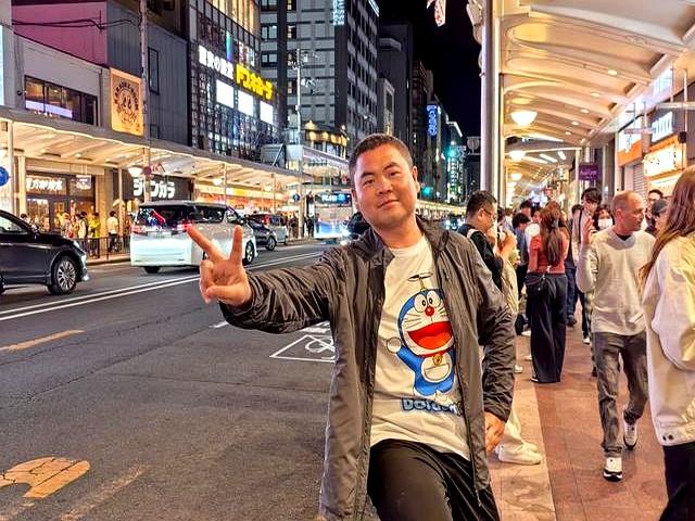 大量日本游客涌入北京，打着旅游幌子不去旅游不吃美食，为啥来？