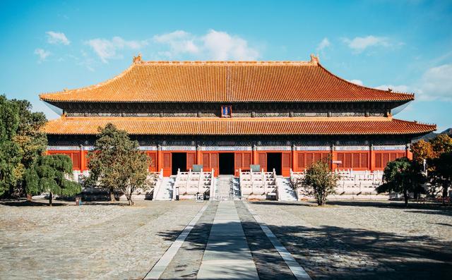 我国现存最大的金丝楠木大殿，等级超过太和殿，却常被游客遗忘