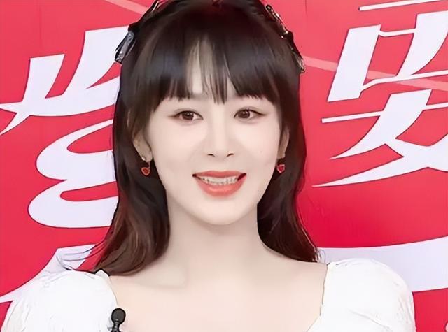 大反差！马思纯公然曝光杨紫私生活	，网友：和想象中很不一样