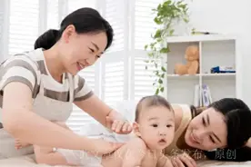 半夜突然发生，使这对母子的关系迎来了新的挑战。图片
