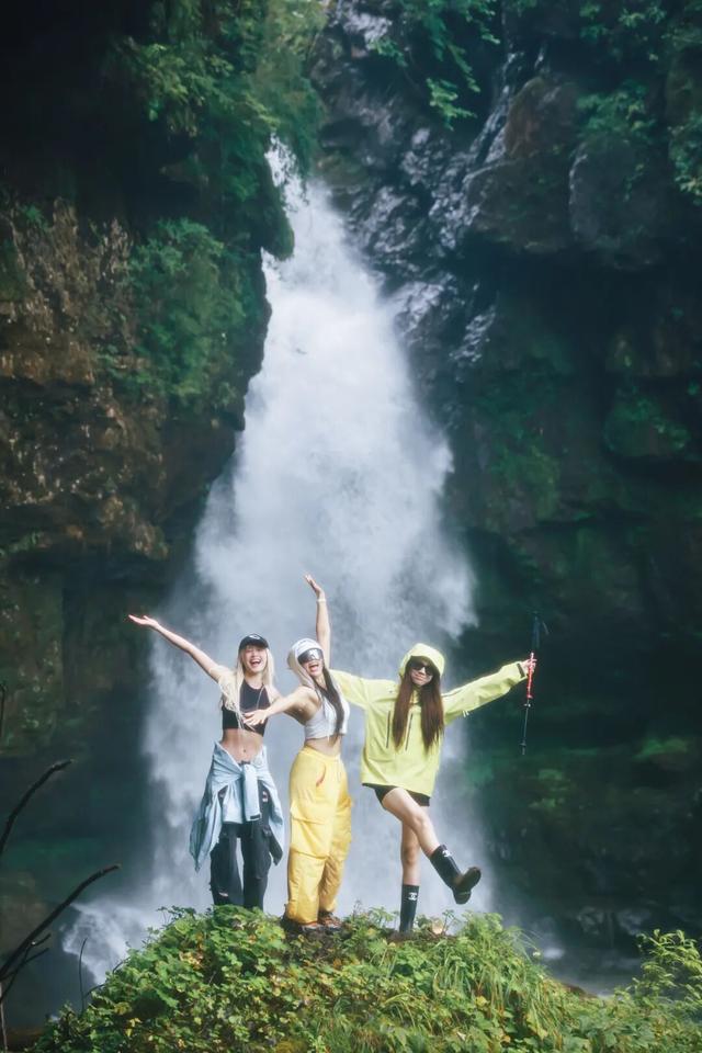 龙苍沟秋季徒步奖牌上线！解锁双人款＆麒麟限定款，这次必须all in！