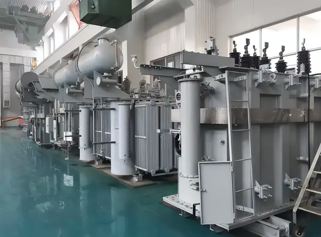 出口暴增57.9%！马斯克预言成真，中国又一产业杀疯了！