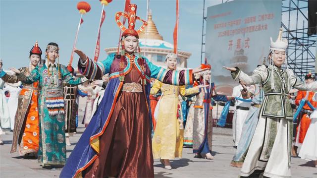 2025年新疆江格尔文化旅游暨那达慕大会在和布克赛尔县开幕