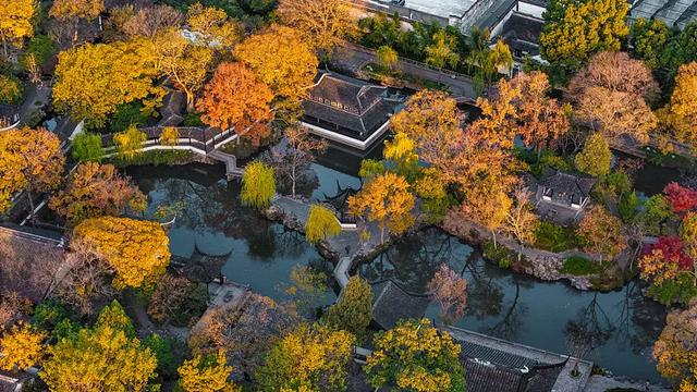 我56岁绝经了，和67岁的他出去玩了12天，回来我果断提出散伙