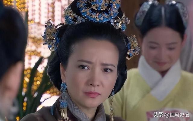 好友相继缅怀拼凑出，何晴生命最后时光：拮据	、变样、舍不下儿子