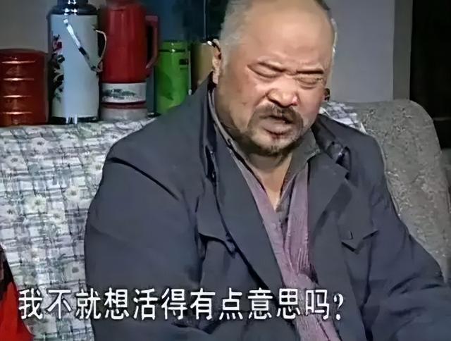 70岁的李琦：曾每天2包烟，顿顿8两酒，跟去世前的杨少华如出一辙