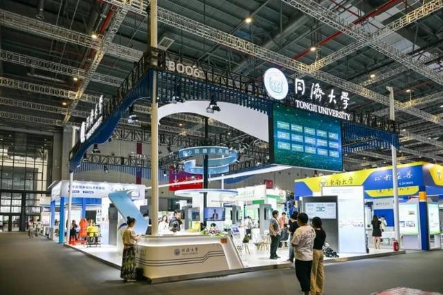 智能科考船、AI手语大模型…同济19项“黑科技”，集体亮相！