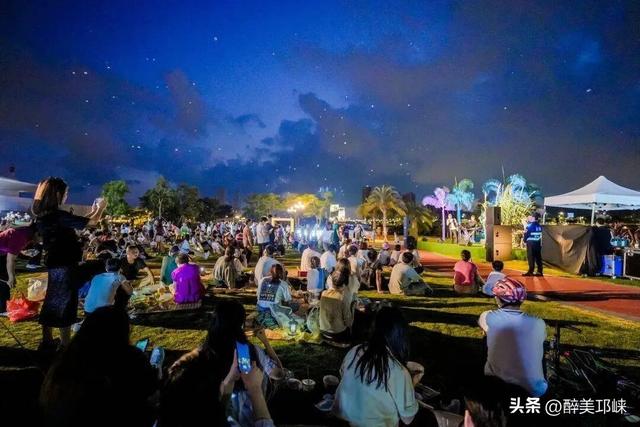 放大招 | 10月1日至6日，入住天台后山，即享烧烤+威士忌+音乐会！等你来嗨～
