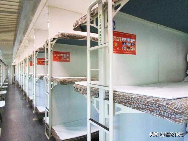 从北国雪原到温暖归途，普铁列车见证冬日中国